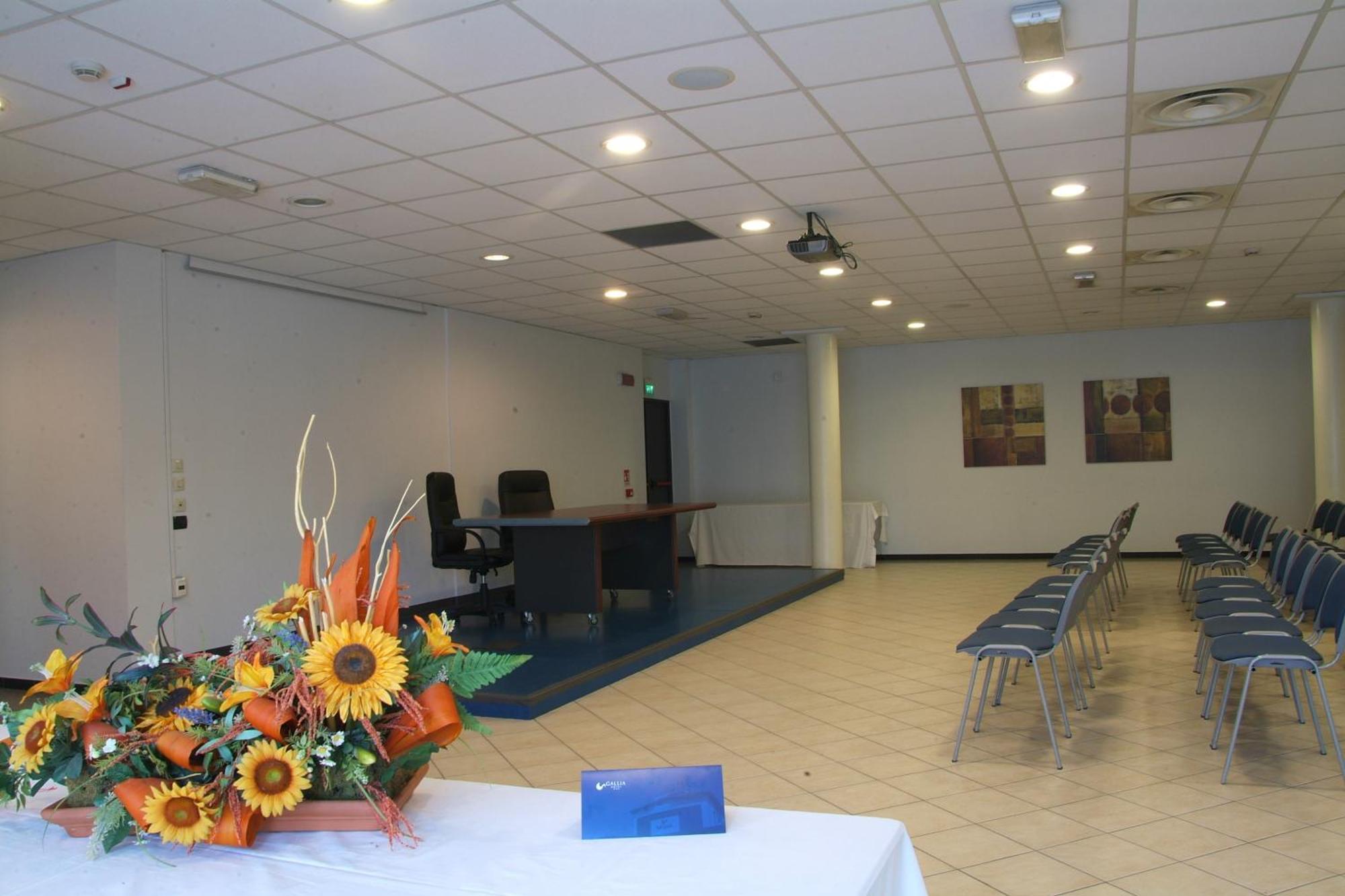 Hotel Gallia Pianezza Luaran gambar